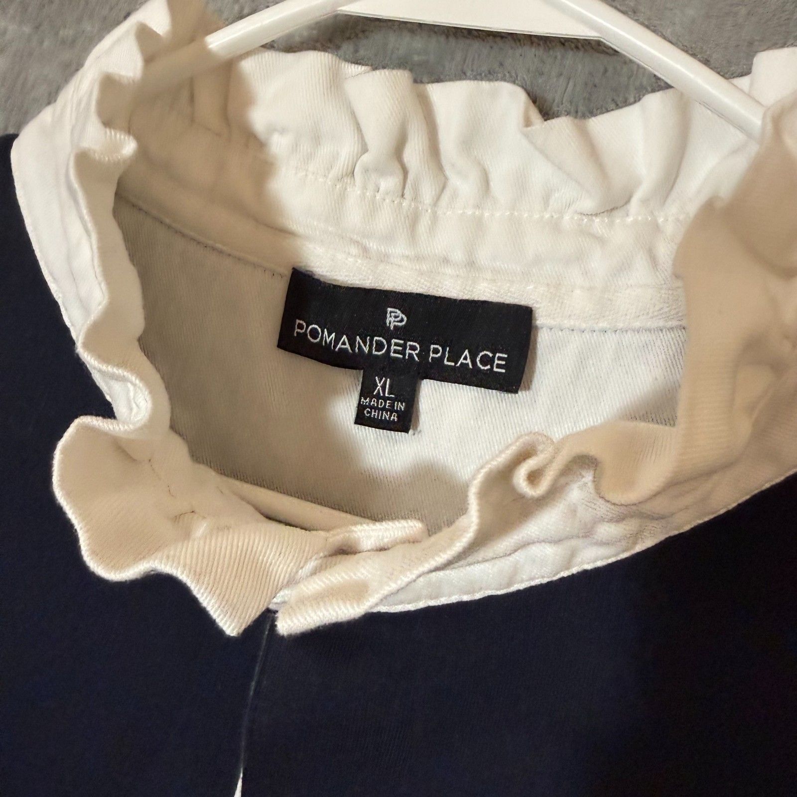 Pomander Place Tuckernuck Charlotte Terry Top Womens Xl Large Navy Ruffle Collar